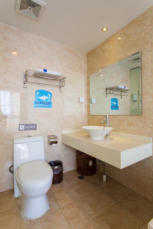 7Days Inn Qingdao Liuting Airport Номер фото